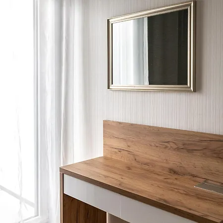 Rentplanet - Bliska Wola Apartment Warsaw