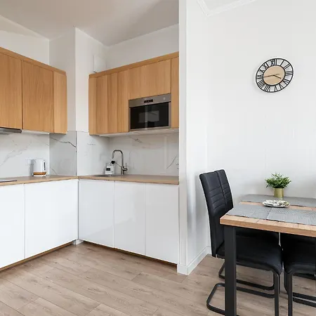 Apartment Rentplanet - Bliska Wola