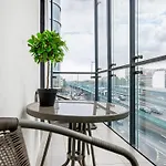 Apartment Rentplanet - Bliska Wola Warsaw