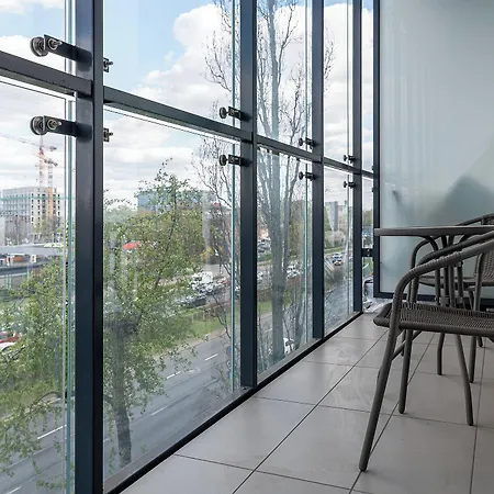 Apartamento Rentplanet - Bliska Wola *